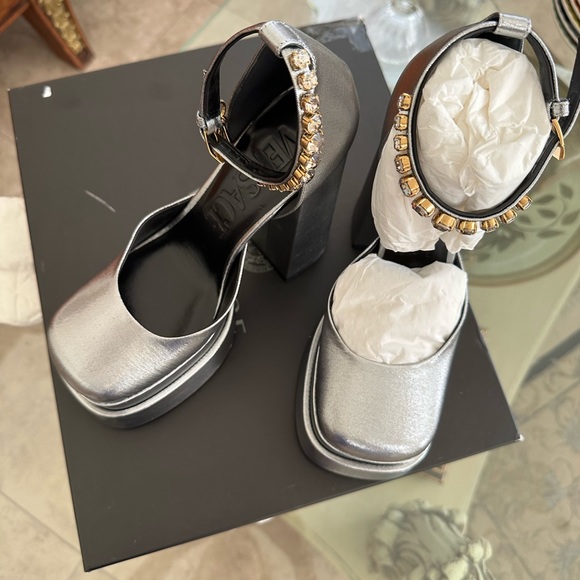 Versace platform hells - Picture 5 of 6